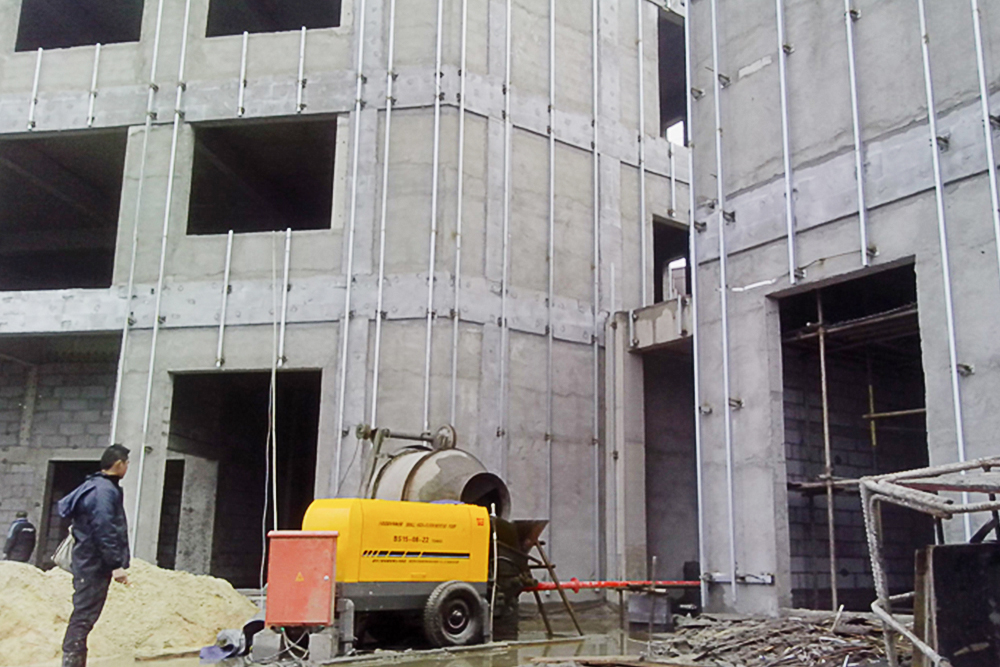 ��������ɰ�{ �ߌ�ݔ��ʩ���F(xi��n)��(ch��ng)